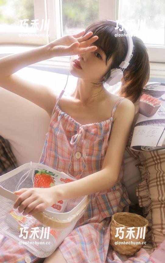 颠覆传统的72斯私房肉丝原图，带你见证女人的优雅之美！.txt