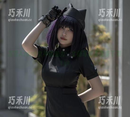 发现Azami女神的魅力：全新写真集免费下载.txt