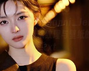 Feilin嗲囡囡 – Jennanni_Jen连衣裙写真：原图中的细腻纹理与壁纸的清新风貌.txt