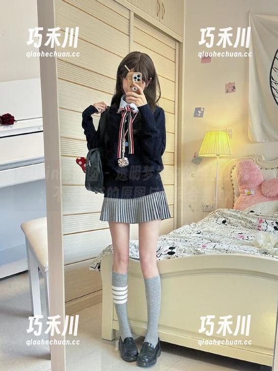 Feilin嗲囡囡 - 透明梦境中的樱桃小犊子：不可错过的原图与精美合集.txt