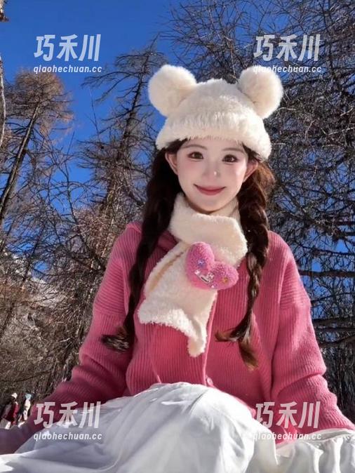 Feilin嗲囡囡 - 蕾丝与江念鱼的浪漫篇章：珍藏她的美图合集，体验不同的风情.txt