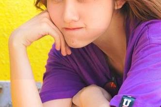 GIRLT果团网 – 揭开Miss琪秘书背后的美图秘密，体验无圣光的摄影艺术！.txt