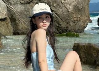 果团网全新上线，高清美人起床写真引领不可方物的视觉风潮！.txt