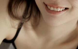 HuaYang花漾 – 突破视觉界限：赵惟依coco少女写真壁纸合集，带来惊艳体验！.txt
