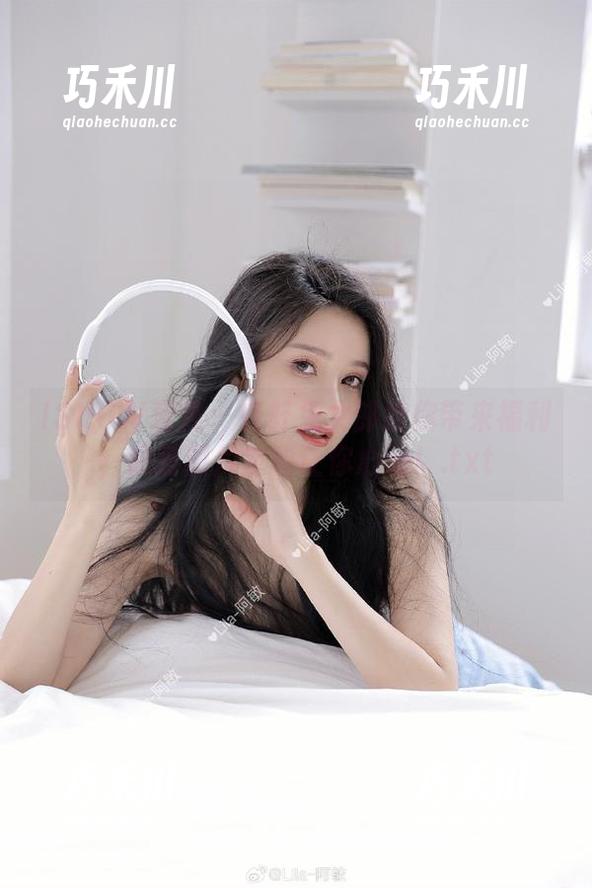 ISHOW爱秀 - 轩轩兔女郎给你带来福利，超萌图片定能让你心动！.txt