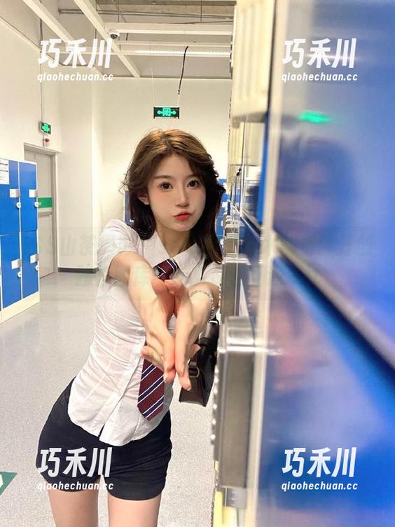 ISS山茶摄影 - sela镂空艺术解析：开创独特图库与丰富资源互通.txt