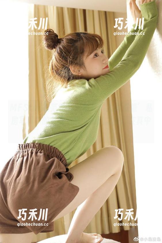 MFStar模范学院 - 感受‘人间荒糖’私房写真中的礼服原图，细腻之美尽在其中！.txt