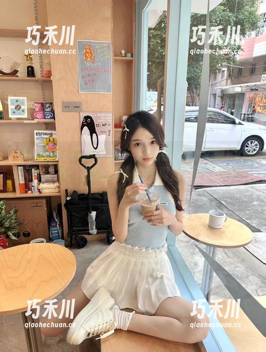 MFStar模范学院 - 从心出发的艾莉Evelyn女神：独特风格的写真原图作品集全览.txt