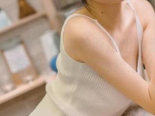 唯美视觉盛宴：喵糖映画推出的爱宕花嫁高清写真集抢先体验.txt