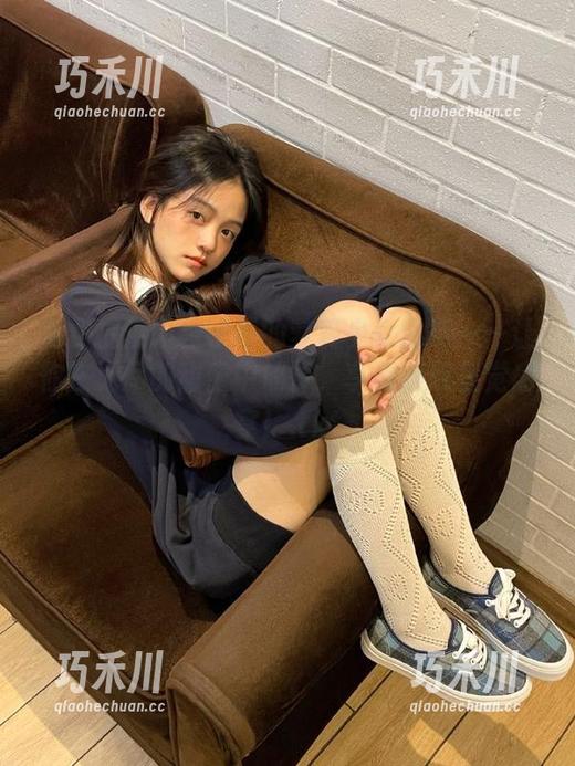 免费提供喵糖映画的萝莉少女图册——让你在无尽的甜蜜中徜徉，享受极致视觉盛宴！.txt