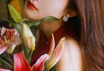 MiiTao蜜桃社 – 唐佳怡高跟鞋优雅图集：缤纷瞬间的时尚写真合集.txt