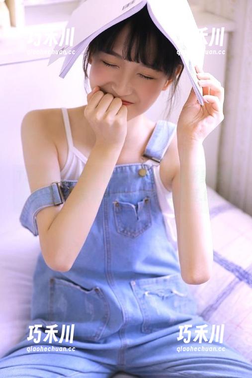 TGOD推女神 - 让人心动的谭晓彤美足写真图包，展现专属她的时尚态度.txt