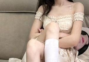 TouTiao头条女神 – 超乎想象的浴缸写真,申美嫣让我们重新定义了什么叫水中美!.txt