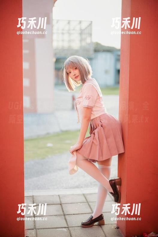 UGirls尤果网 - 王谨轩的最新作品集，全新空姐写真带你领略不一样的美丽风采.txt