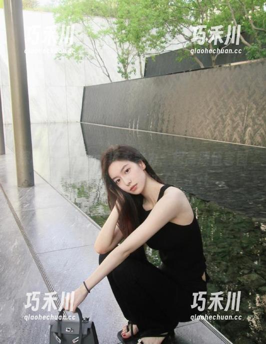 探秘Vinnegal皮衣魅力：超高颜值套图等你下载，别错过了！.txt