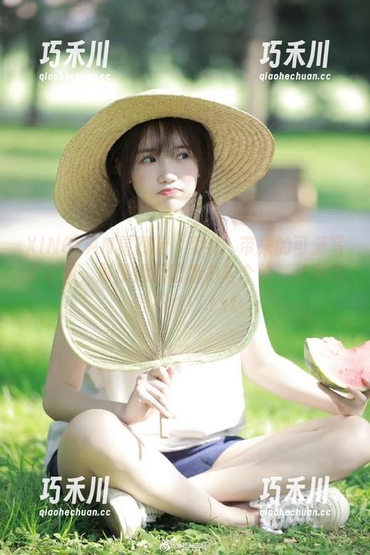 XINGYAN星颜社 - 梦心玥带来的可爱写真套图，展现她无限魅力与个性，让你欲罢不能！.txt