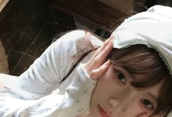 Xiuren秀人网 – 九千柒柒的无圣光写真，模特新人带你领略独特的魅力与风格！.txt