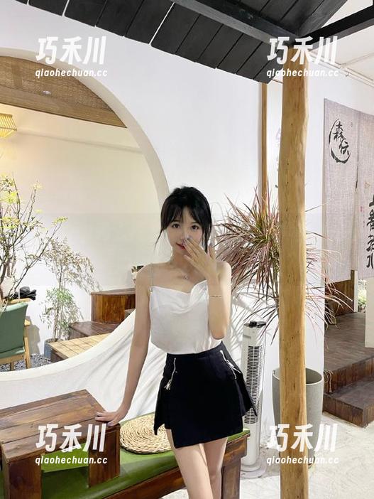 Xiuren秀人网 - 唐宁宁吊带写真图集来袭，原图细节让你惊喜不断.txt