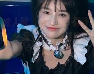 Xiuren秀人网 – 高清分享夏诗雯Sally少女写真，让我们一起捕捉她的纯真魅力！.txt