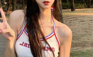 Xiuren秀人网 – 奈汐酱nice皮衣盛宴：定制美图带你领略别样风情！.txt