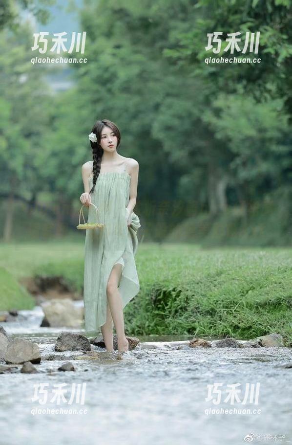 Xiuren秀人网-奈汐酱nice Xiuren秀人网 - 赏析奈汐酱nice红裙高清套图,宛如花仙子般的绝美形象.txt