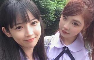 Xiuren秀人网 – 妲己toxic白衬衫高清美图，捕捉瞬间的优雅与温柔，写真作品令人为之倾倒.txt