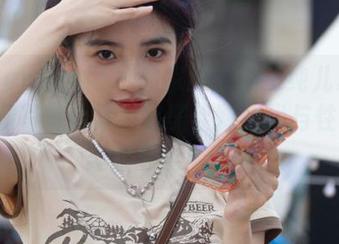 Xiuren秀人网 – 独家揭晓：子纯儿Annie美腿写真合集，完美诠释时尚与性感的无限可能！.txt