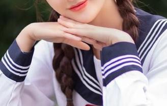 Xiuren秀人网 – 时尚先锋小九月，绝美套装写真图集揭开你的心动瞬间.txt