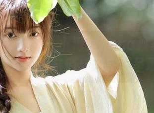 Xiuren秀人网 – 小海臀Rena独家自拍全套图集：唯美与俏皮的完美呈现.txt
