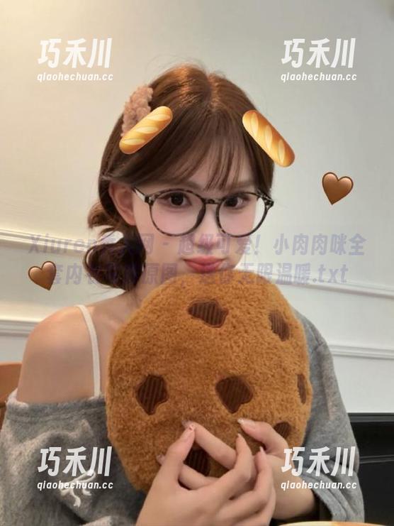 Xiuren秀人网 - 超级可爱！小肉肉咪全套内衣写真原图，送你无限温暖.txt