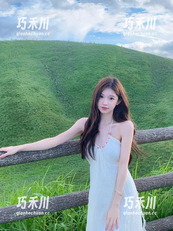 Xiuren秀人网 - 小薯条nienie的护士写真图集：用镜头定格优雅与温暖的瞬间.txt