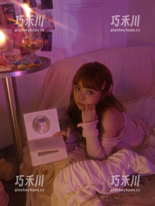 Xiuren秀人网 - 一份就是阿朱啊的牛仔裤美腿合集，完美套图带给你温暖甜蜜！.txt