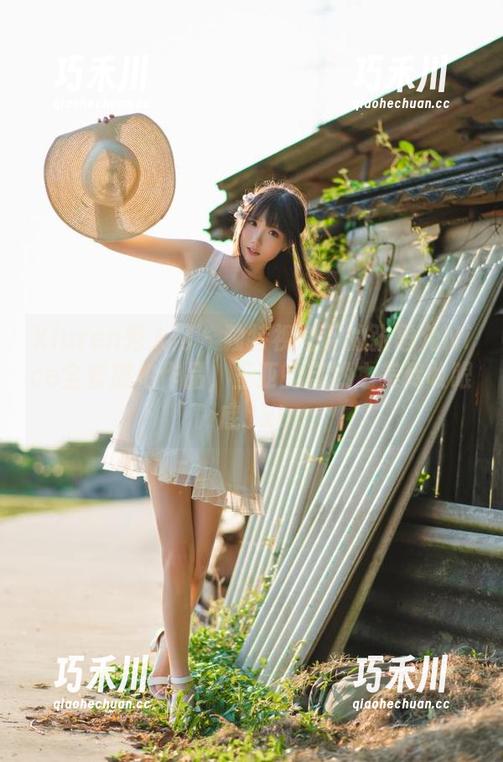 Xiuren秀人网 - 独特视角下的张思允Nice全套旅拍作品，三亚的自然之美尽收眼底.txt