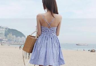 Xiuren秀人网 – 白色写真特辑：徐莉芝Booty的清新风格与高清细腻完美结合.txt