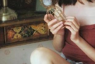 Xiuren秀人网 – 欲罢不能！朱可儿空姐图包最新更新，精美照片让你沉醉！.txt