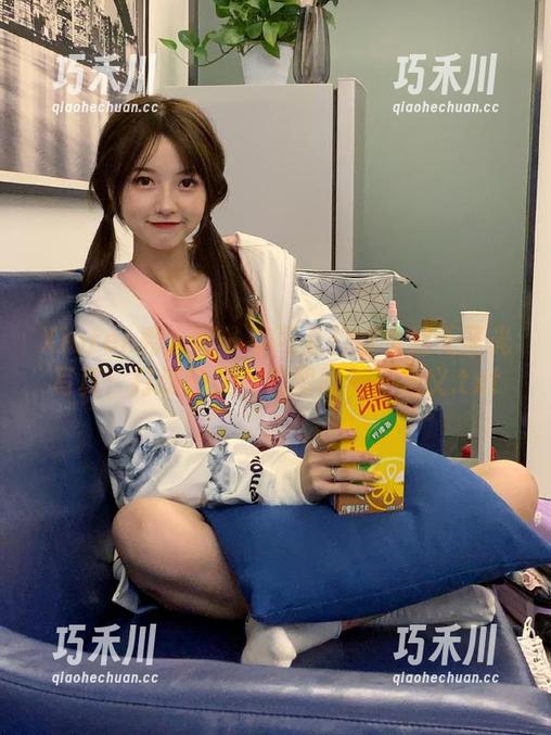 Xiuren秀人网 - 李可儿豹纹主题无圣光写真：打破常规，重塑时尚新定义.txt