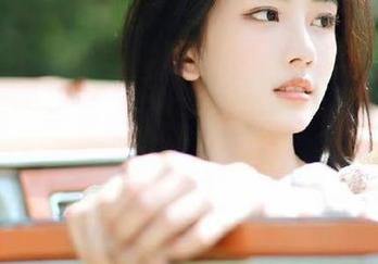Xiuren秀人网 – 李昔雨少女写真高清作品分享，带你进入一场年轻心灵的视听盛宴.txt