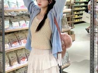 Xiuren秀人网 – 林星阑的高清棉袜套图，飘逸的可爱与细腻，深深吸引你的每一寸目光！.txt