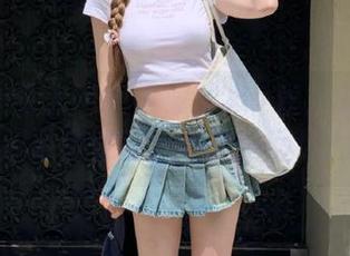 Xiuren秀人网 – 下载梦心玥双人唯美图包，记录甜蜜时光与无限回忆.txt