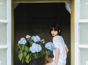Xiuren秀人网 – 别错过燕甘甘的浴室写真图包，展现她绝美风格与个性！.txt