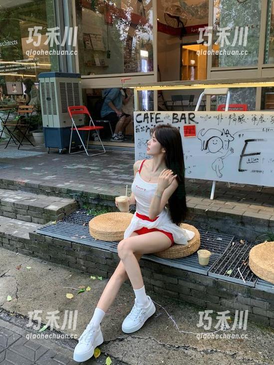 Xiuren秀人网 - 清纯王心怡的独特魅力，超高质量套图资源分享.txt