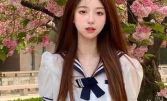 Xiuren秀人网 – 优雅与力量并存，糯美子Mini女王写真集原图大曝光.txt
