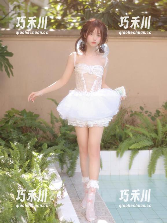 Xiuren秀人网 - 迷人私拍美图，芈琳娜以裤里丝展现出极致女性魅力.txt