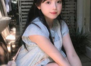 Xiuren秀人网 – 蕾蕾醒了没浴缸写真在线发布：独家合集让你沉醉在她的柔美与妩媚之中！.txt