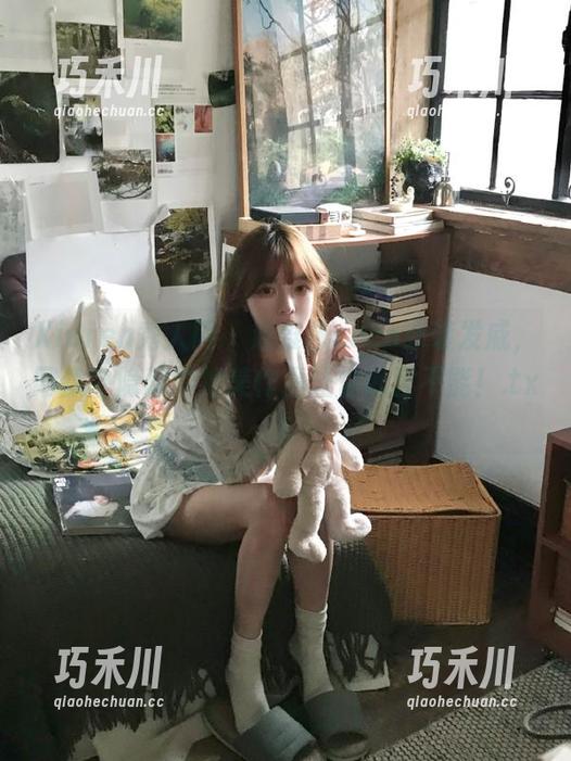 Xiuren秀人网 - 赵惟依coco泳装发威，网盘中隐藏的绝美作品让你欲罢不能！.txt
