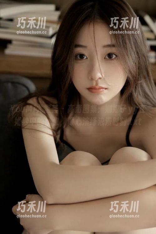 YouMi尤蜜荟 - 高清图集：娜娜子yy在婚纱中的优雅，倾心演绎浪漫时刻.txt