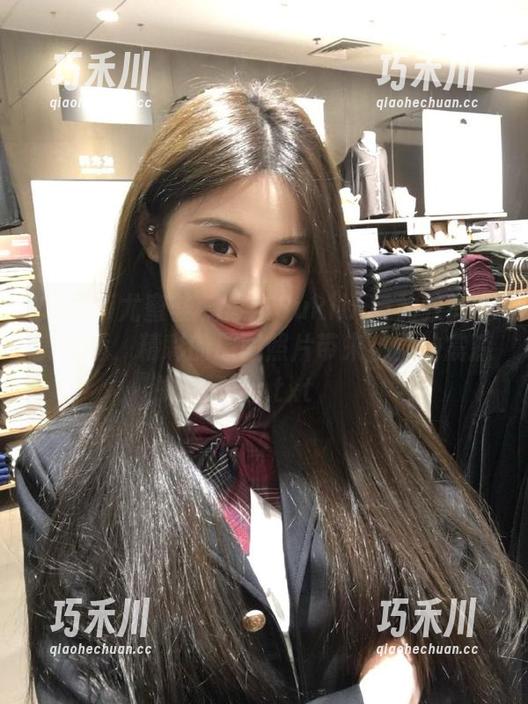 YouMi尤蜜荟 - 思淇Sukiiii与豹纹的完美邂逅，精彩的原图照片带来视觉的震撼体验.txt