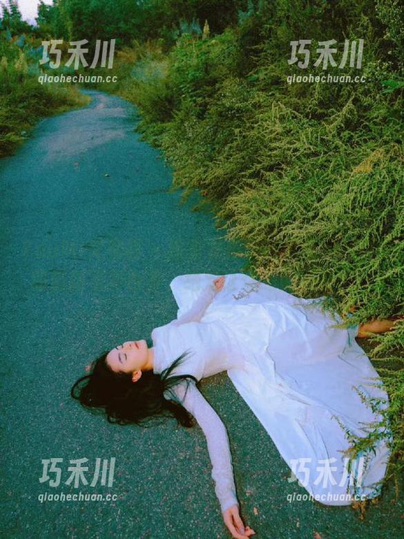 YouMi尤蜜荟 - 独家发布！筱慧icon兔女郎最新写真合集，绝对让你眼前一亮.txt