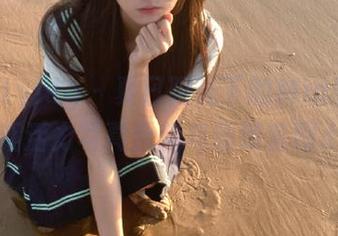 beautyleg – 夏日阳光下的Mia空姐：清新活力写真合辑与精致套图.txt