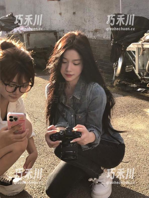 beautyleg-Penny beautyleg - 打开“Penny学姐”的时尚宝盒:原图与作品故事,等你来发现!.txt